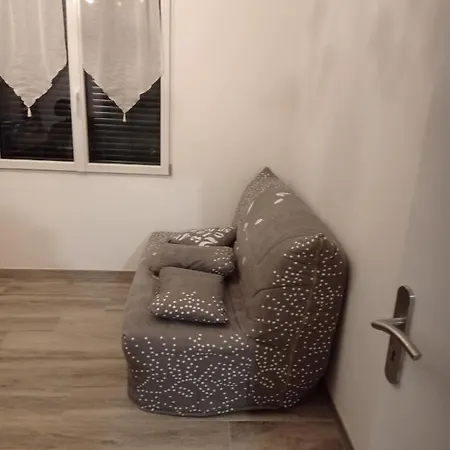 Hotell La Maison Du Midi Cérans-Foulletourte